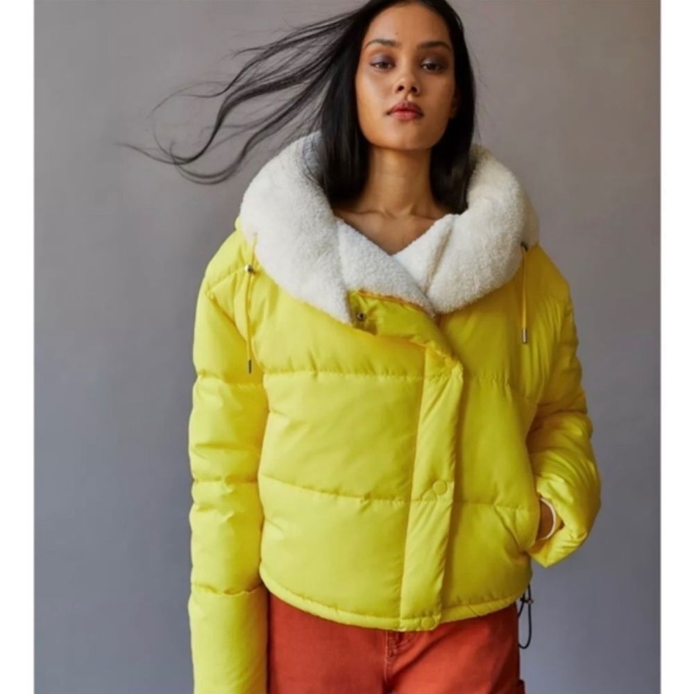 URBAN Outfitters Yellow Puffer Jacket